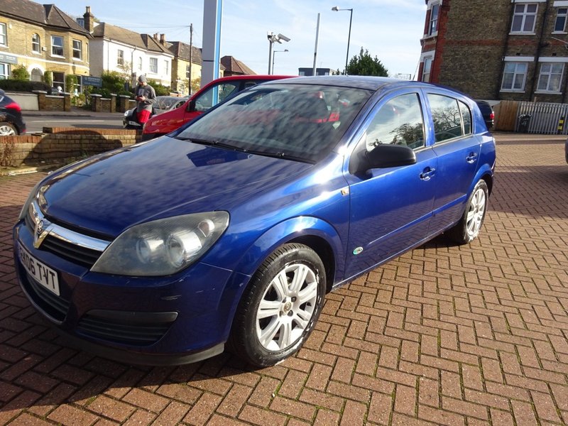 View VAUXHALL ASTRA 1.6 Active