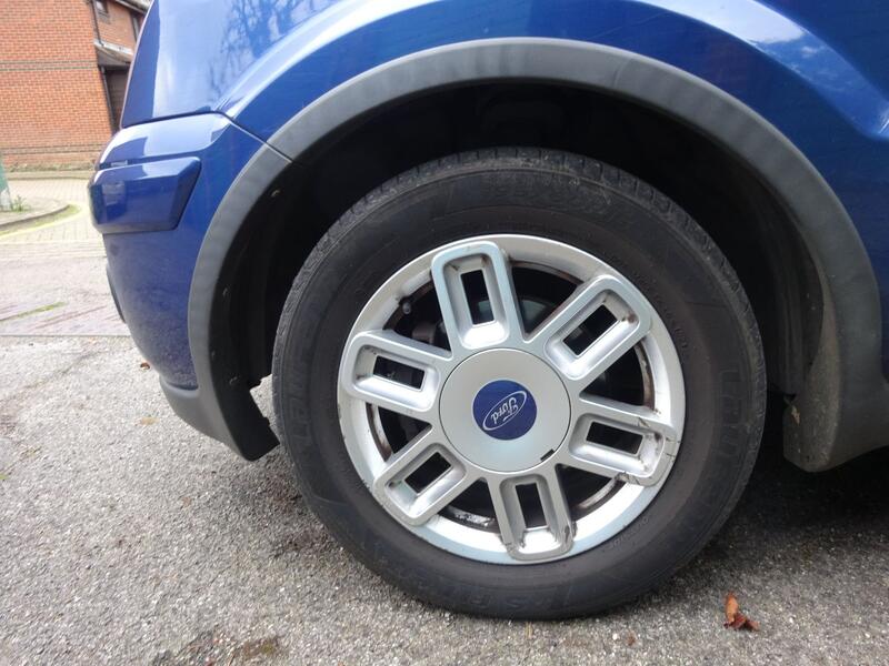 FORD FUSION