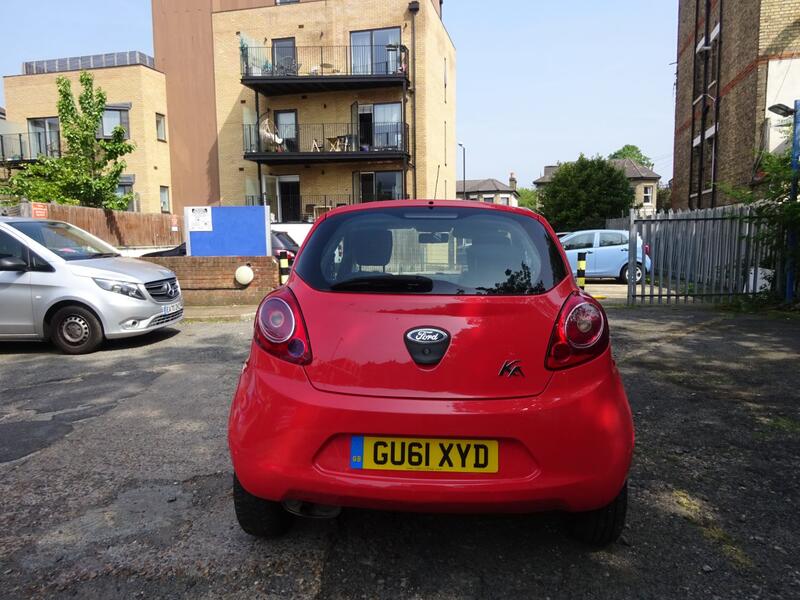 FORD KA