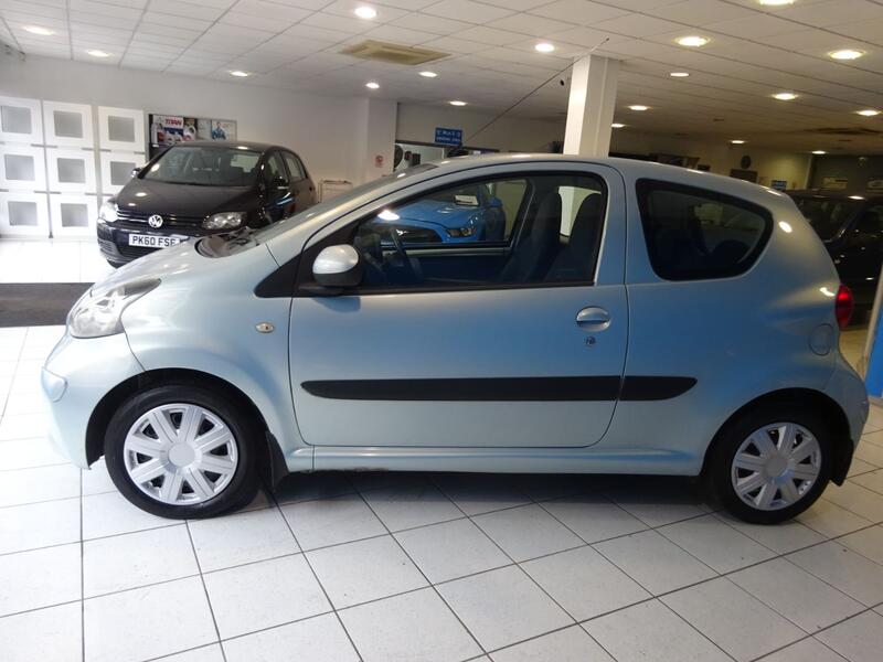 TOYOTA AYGO