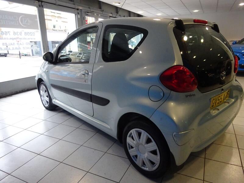 TOYOTA AYGO