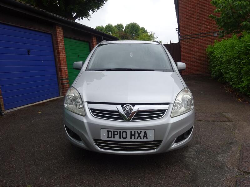 View VAUXHALL ZAFIRA 1.8 Exclusive