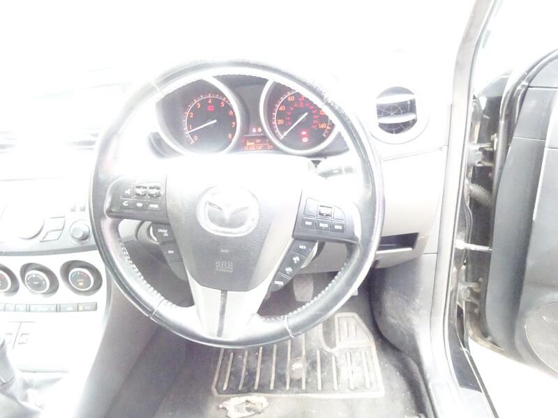 MAZDA MAZDA3