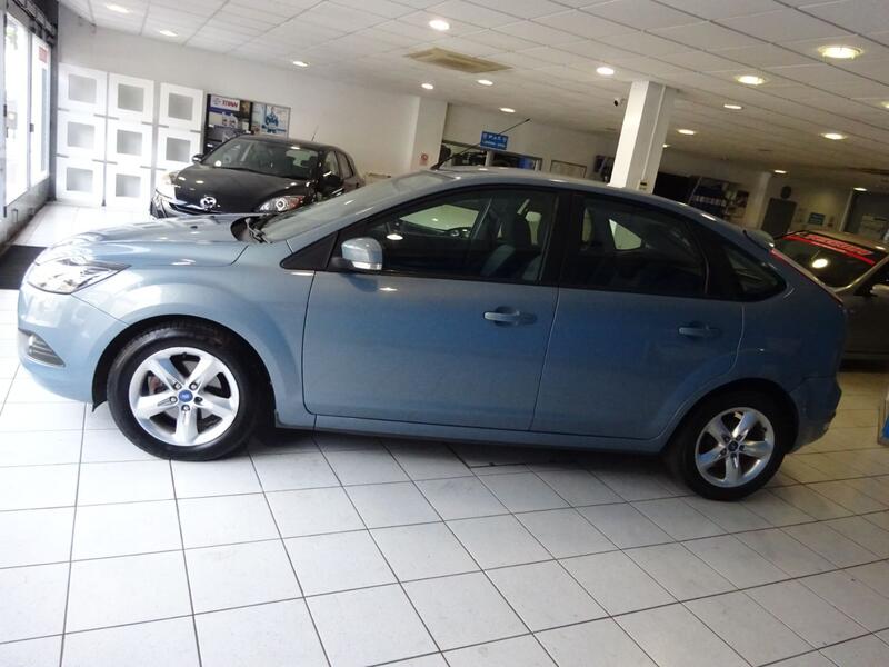 FORD FOCUS