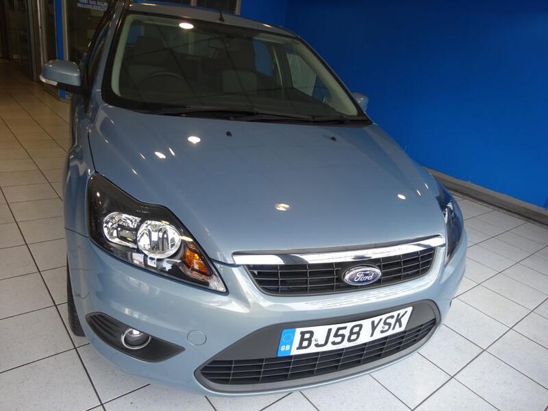 View FORD FOCUS 1.6 Zetec