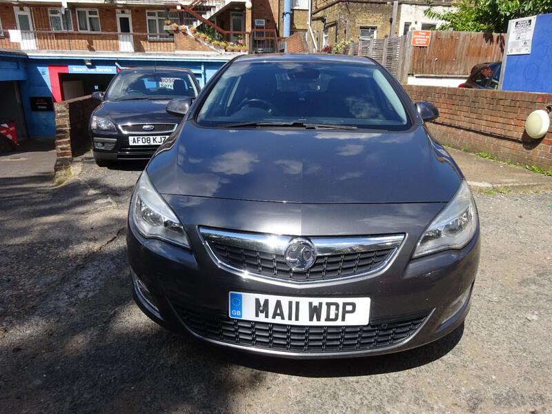 VAUXHALL ASTRA