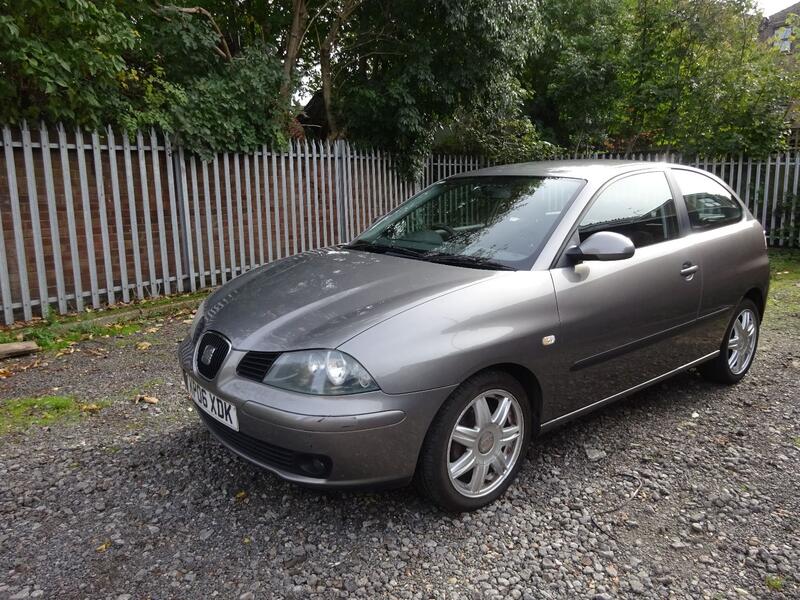 SEAT IBIZA