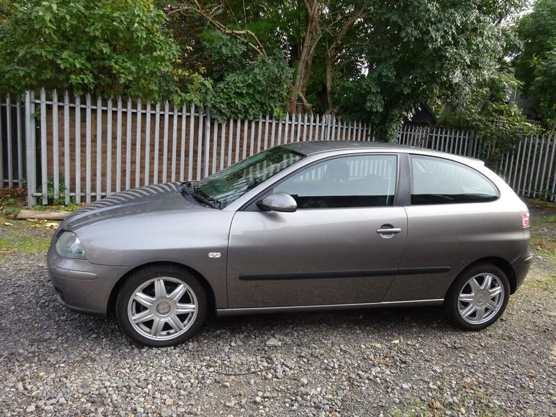 SEAT IBIZA