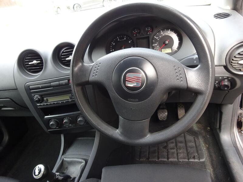 SEAT IBIZA
