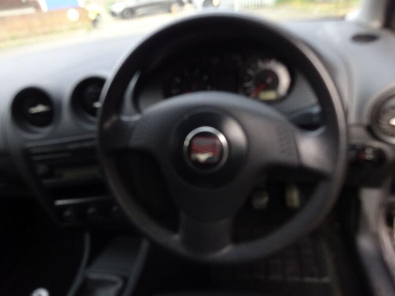SEAT IBIZA