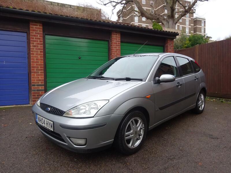 View FORD FOCUS 1.6 i 16v Zetec
