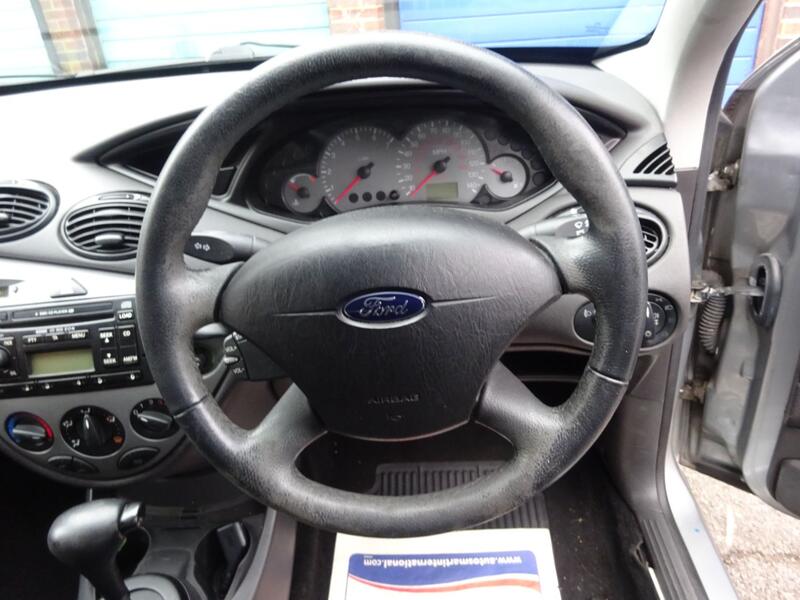 FORD FOCUS