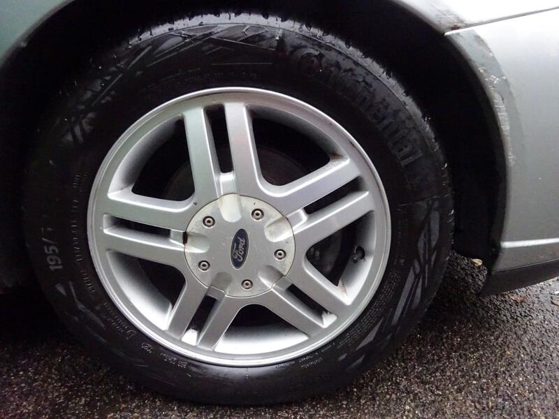 FORD FOCUS