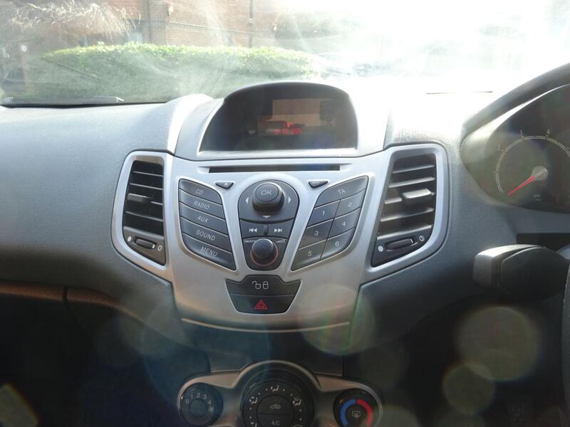 FORD FIESTA
