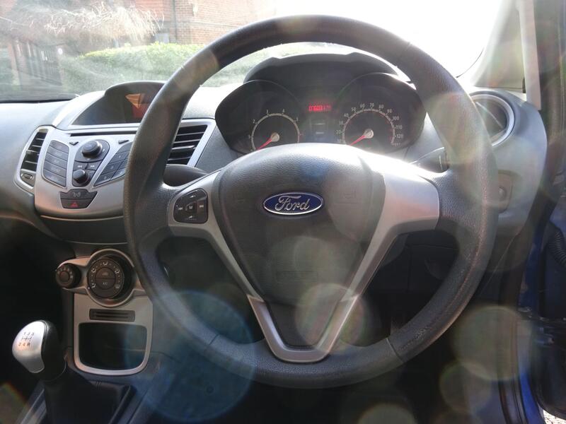 FORD FIESTA