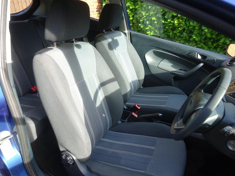 FORD FIESTA