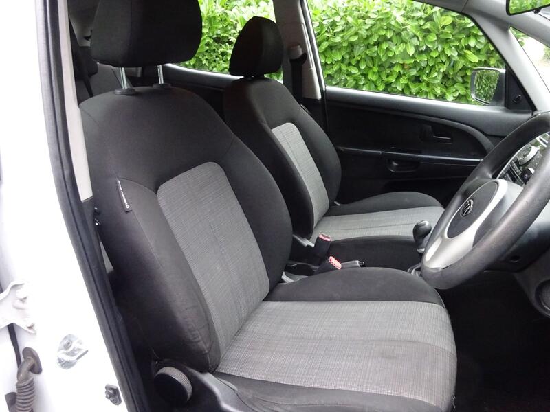 KIA VENGA