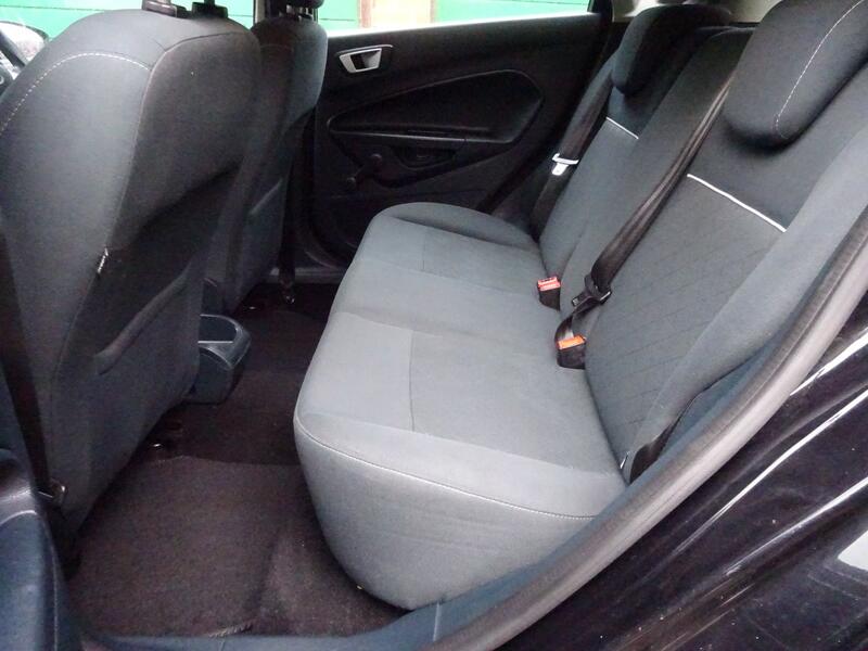 FORD FIESTA