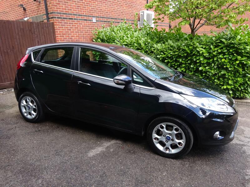 FORD FIESTA