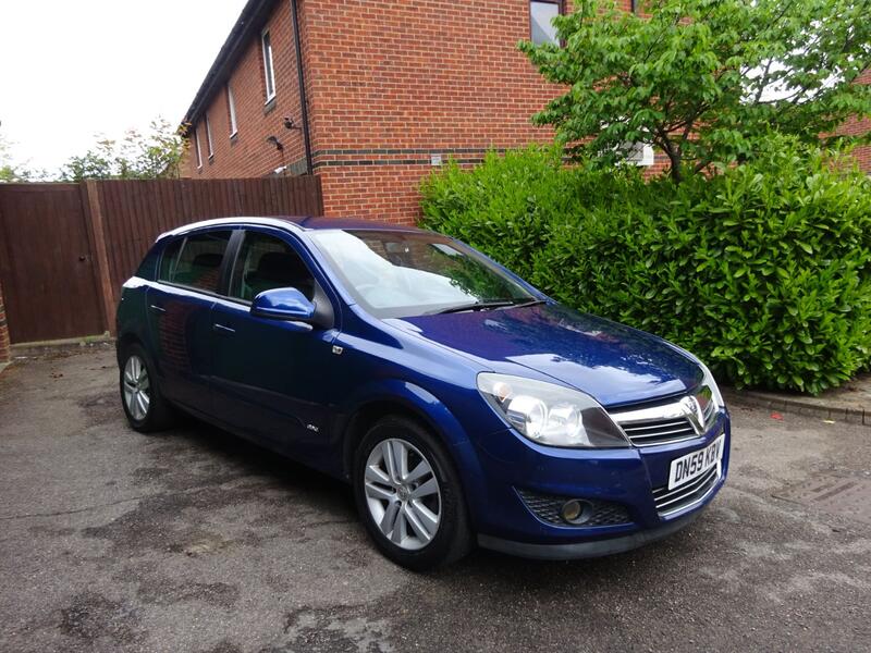 View VAUXHALL ASTRA 1.6 i 16v SXi