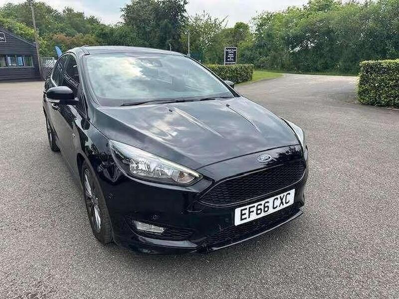 View FORD FOCUS 1.5 T EcoBoost ST-Line