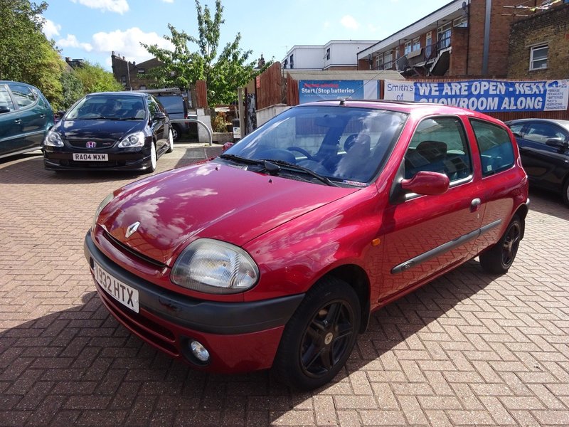 View RENAULT CLIO 1.2 Grande RN limited Edition