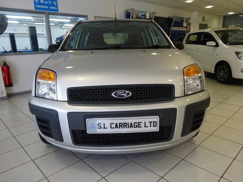 View FORD FUSION 1.4 Style Climate