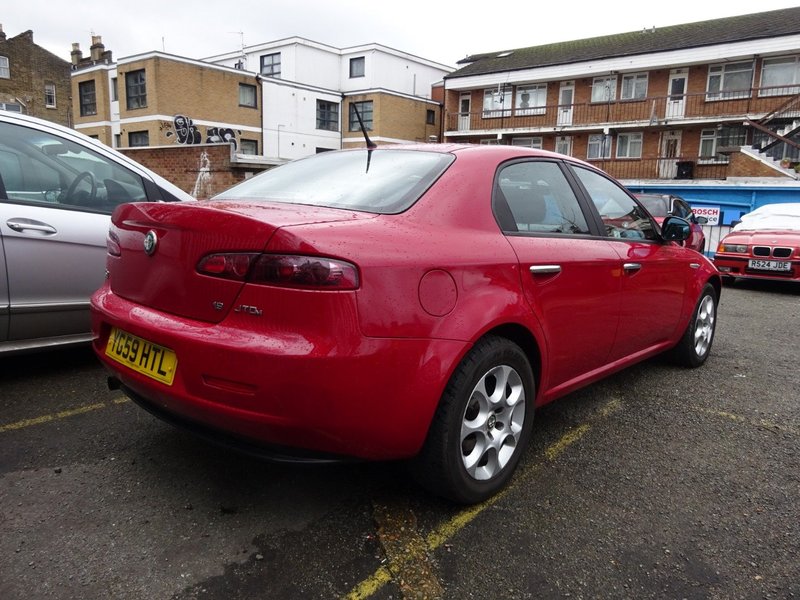 ALFA ROMEO 159