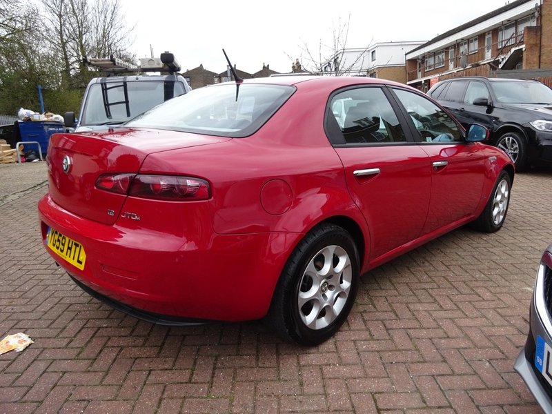 ALFA ROMEO 159