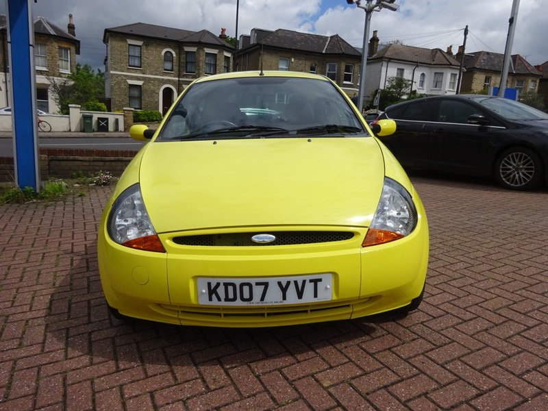 FORD KA