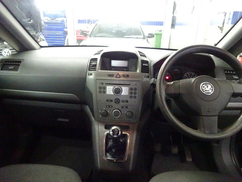 VAUXHALL ZAFIRA