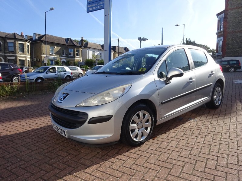 View PEUGEOT 207 1.4 S