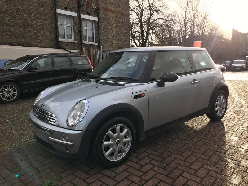 MINI HATCH ONE