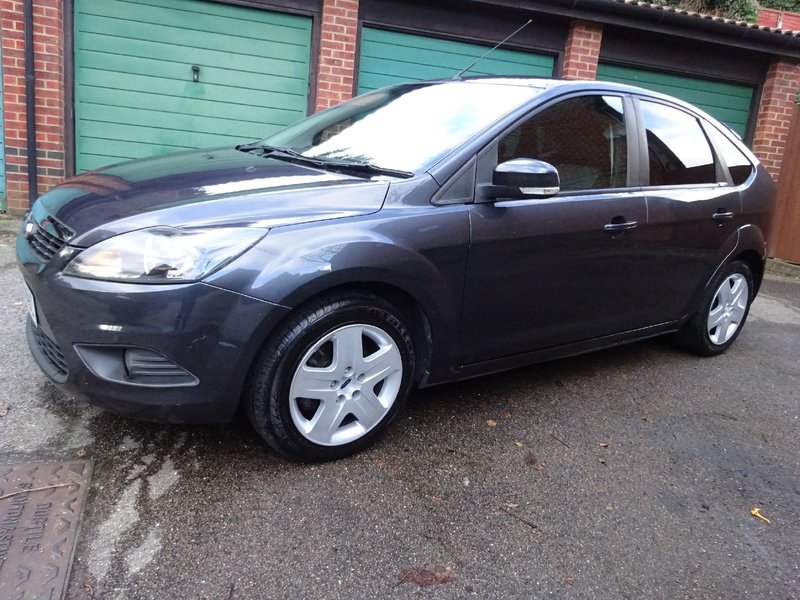 View FORD FOCUS 1.6 Zetec 100