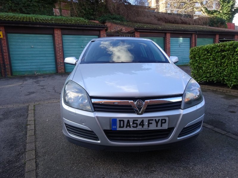 View VAUXHALL ASTRA 1.6 Club