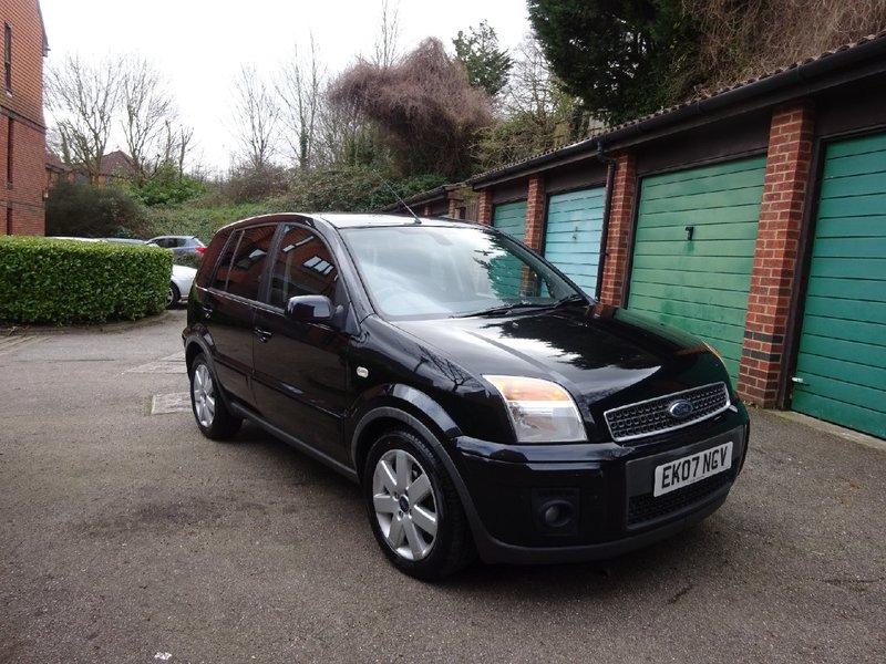 View FORD FUSION 1.6 TDCI PLUS