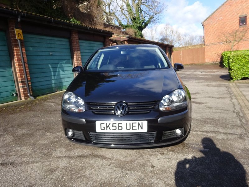 View VOLKSWAGEN GOLF 1.9 TDI