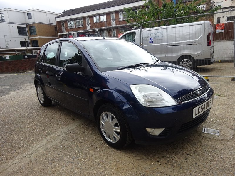 View FORD FIESTA 1.4 Ghia 5 Door