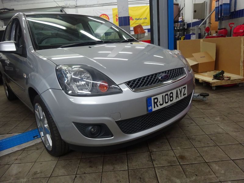 View FORD FIESTA 1.3 Zetec Climate