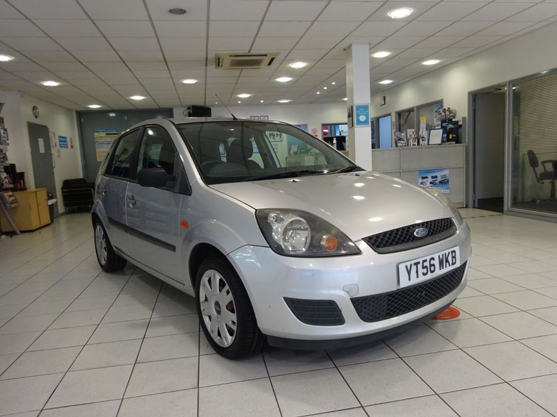 View FORD FIESTA 1.2 Style