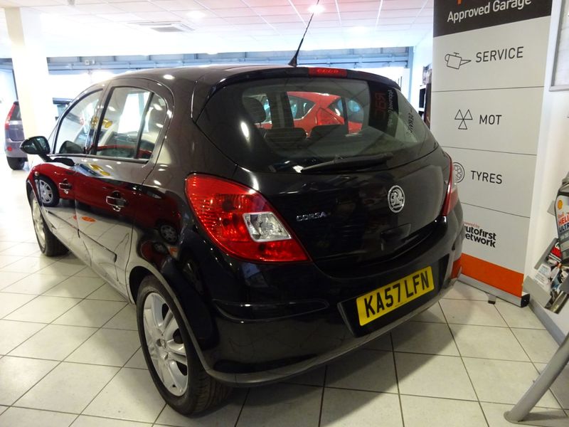 VAUXHALL CORSA