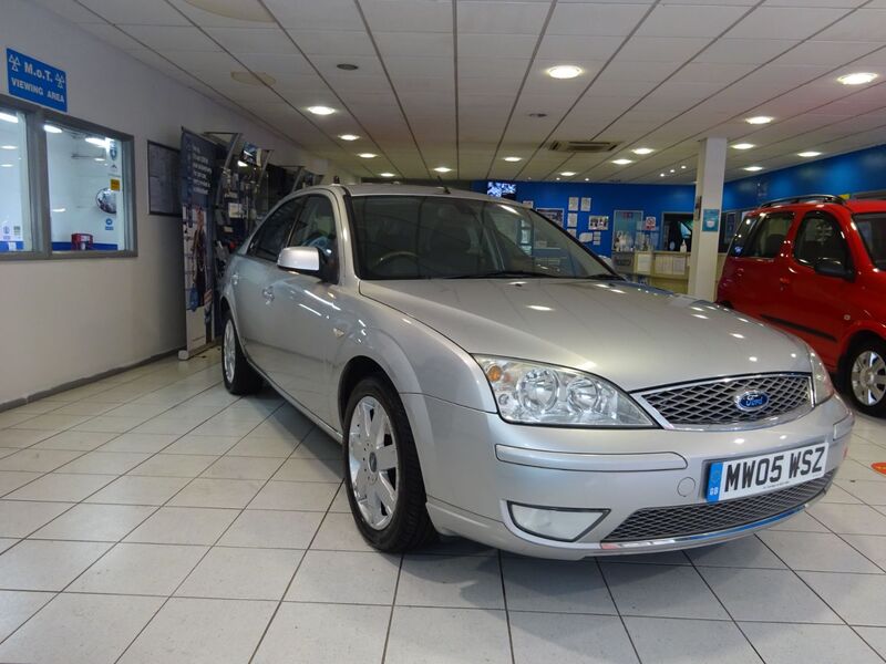 View FORD MONDEO 2.0 Ghia X