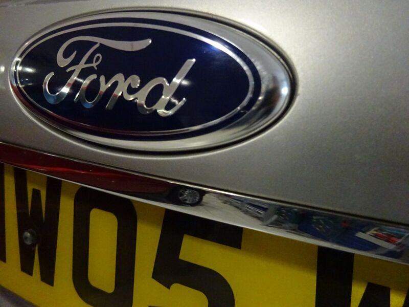 FORD MONDEO