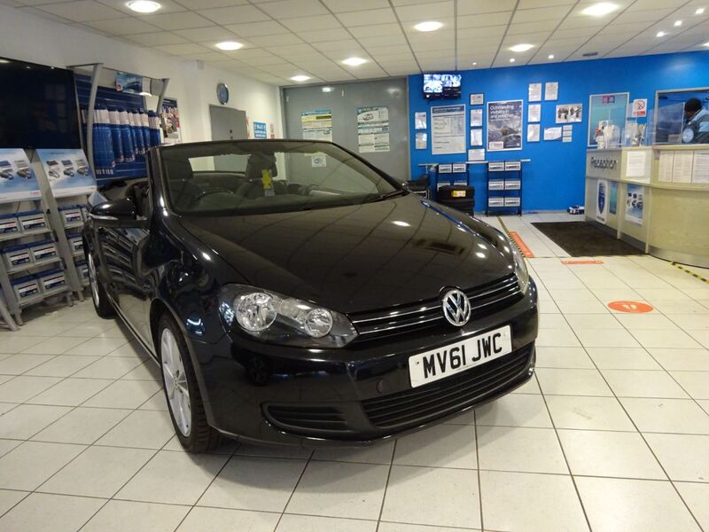 View VOLKSWAGEN GOLF Volkswagen Golf 1.6 TDI BlueMotion Tech SE Cabriolet 2dr