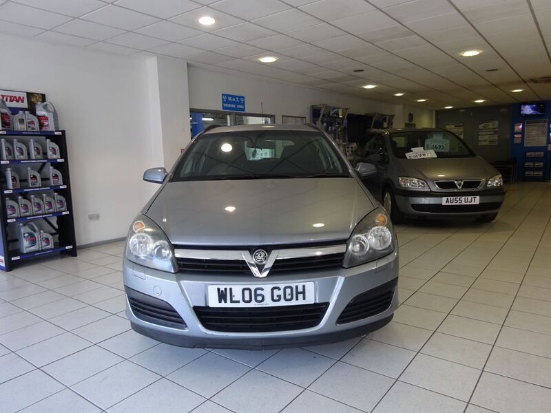 View VAUXHALL ASTRA 1.8 Life Auto Estate