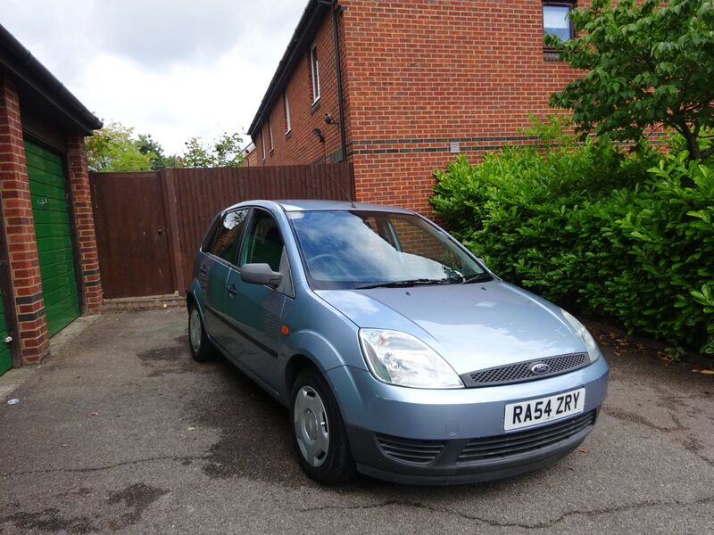 View FORD FIESTA 1.3 Finesse 5 door