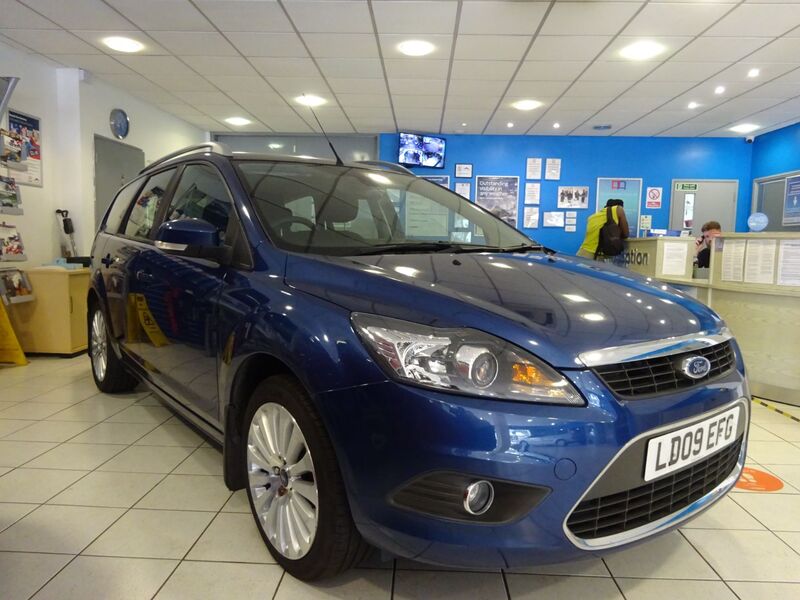 View FORD FOCUS 1.8 Titanium125