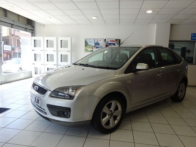 View FORD FOCUS 1.8 Zetec Climate 5 Door