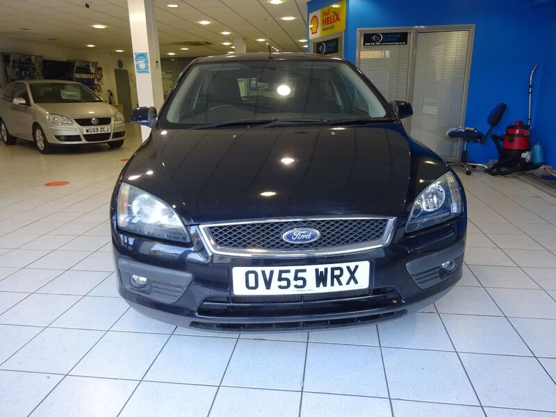 View FORD FOCUS 1.6 Zetec Climate 5 Door