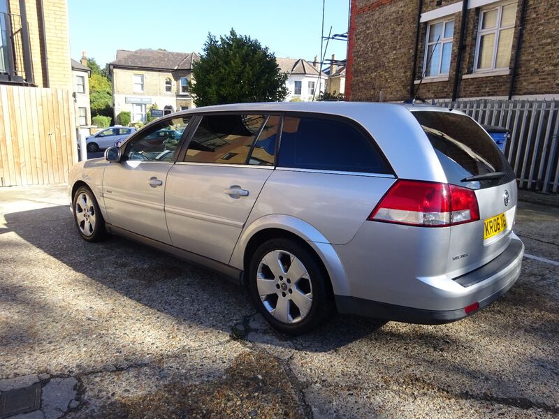 VAUXHALL VECTRA